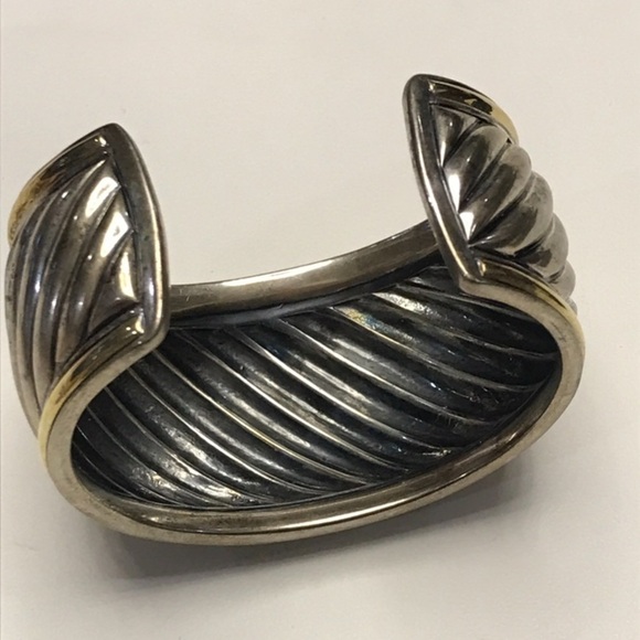DAVID YURMAN Two-Tone Sculpted Cable Cuff Bracelet - Picture 4 of 7